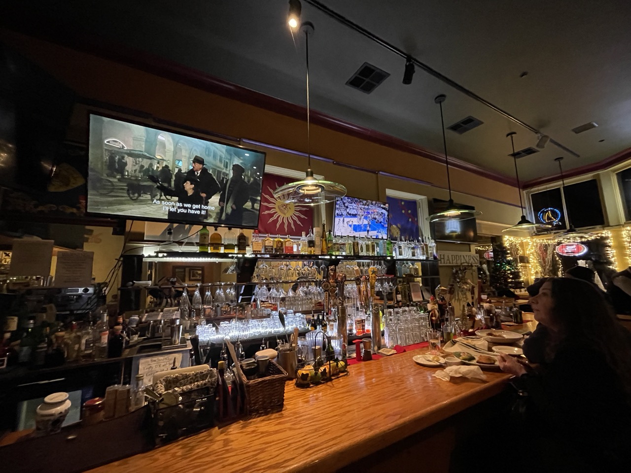 Cucina Verona full bar