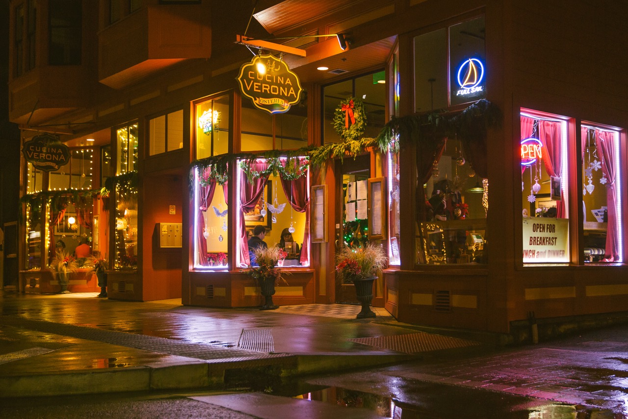 Cucina Verona restaurant exterior at night